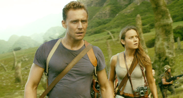 Tom Hiddleston e Brie Larson em Kong: a Ilha da Caveira (2017)